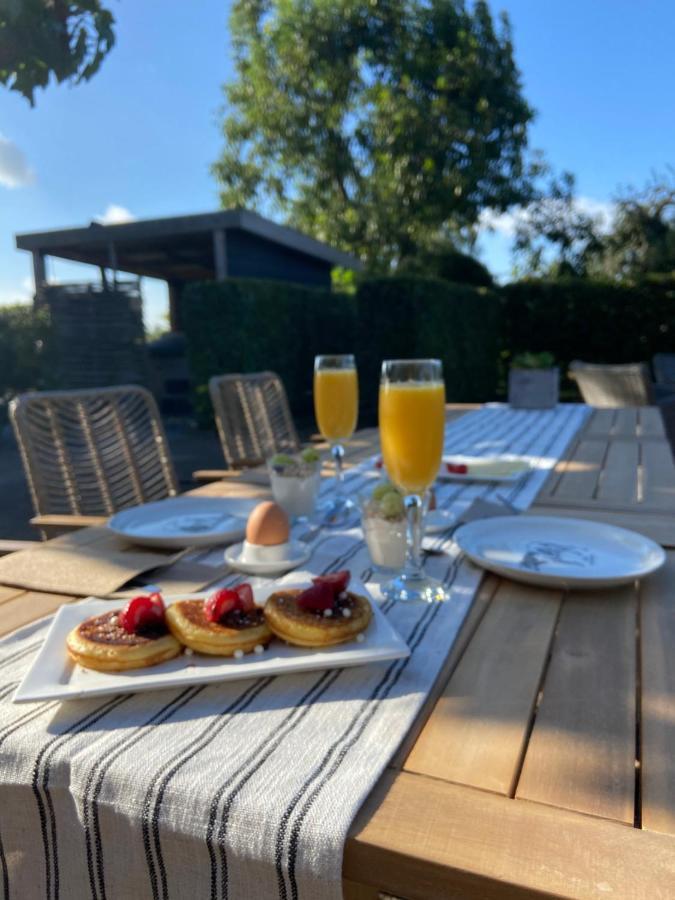Betuwsch Badhuys Bed & Breakfast Lienden Ngoại thất bức ảnh